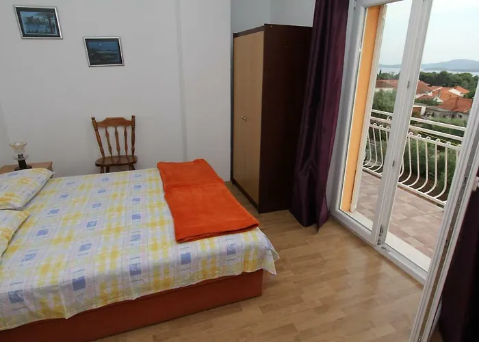 Nado Majica Apartamento Sveti Filip i Jakov