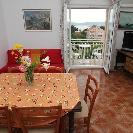 Apartment Nado Majica Sveti Filip i Jakov