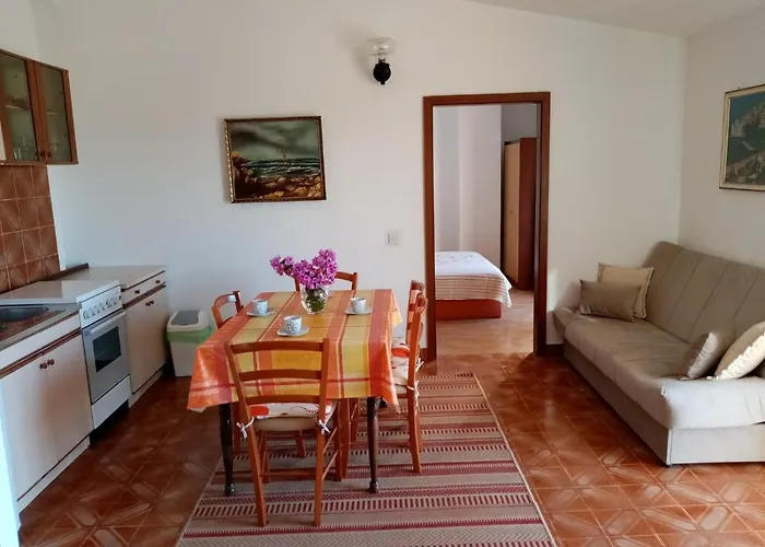 Apartment Nado Majica
